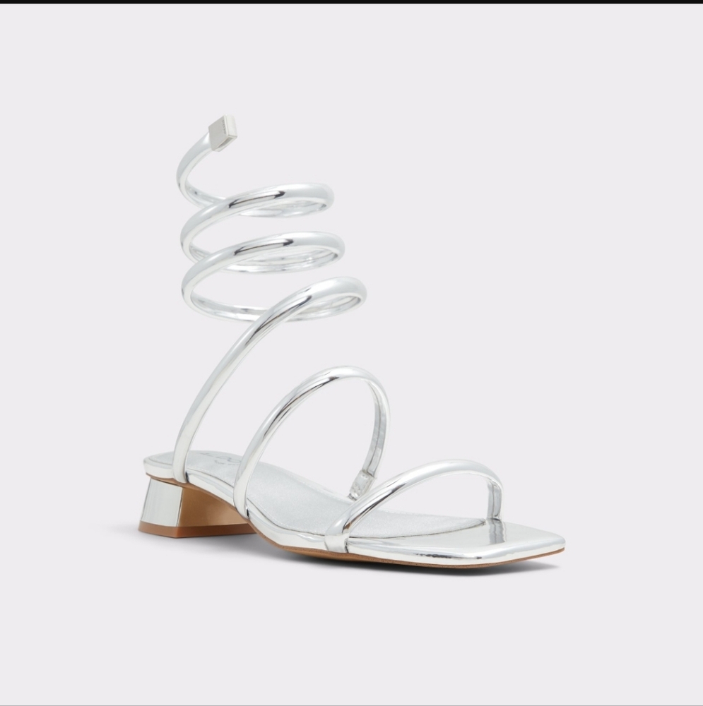 Aldo Spinna Silver Spiral Up Strappy Patent Leather Sandals Size 7 - Picture 3 of 15